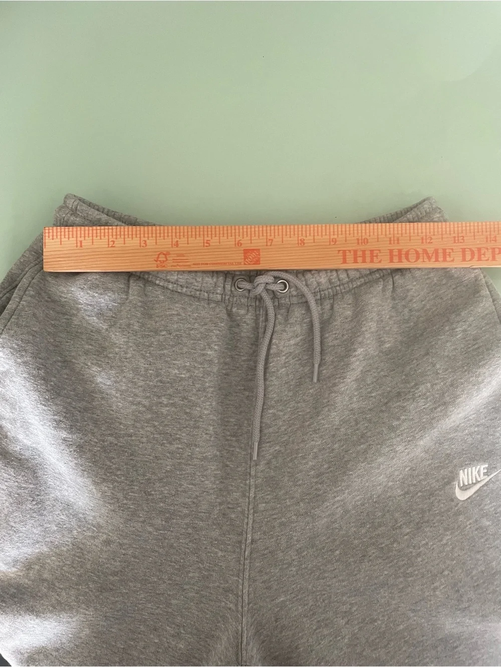 Nike Men's Gray Sweatpants Joggers with White Accents